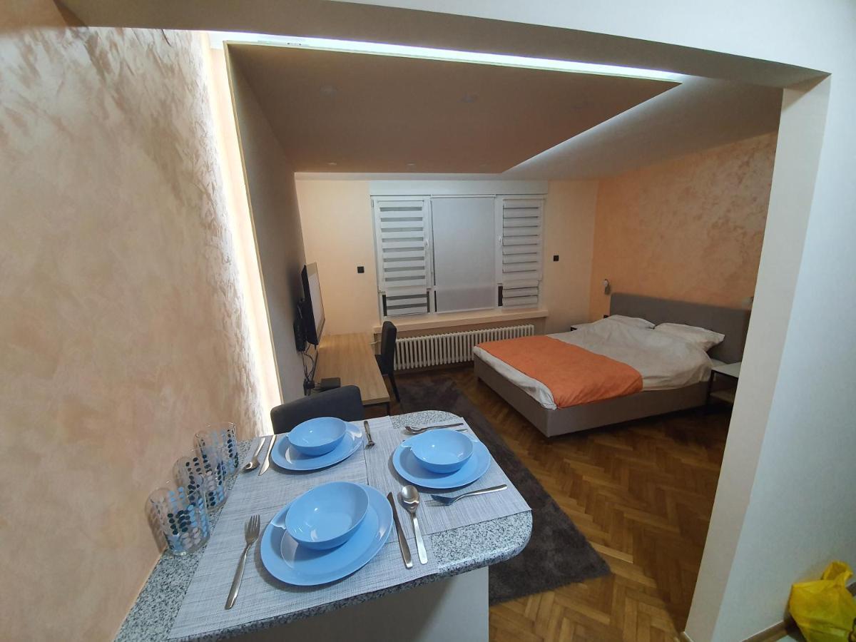 Apartman Dodolu Belgrad Exterior foto